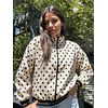 Campera Rompeviento Lunares Negros