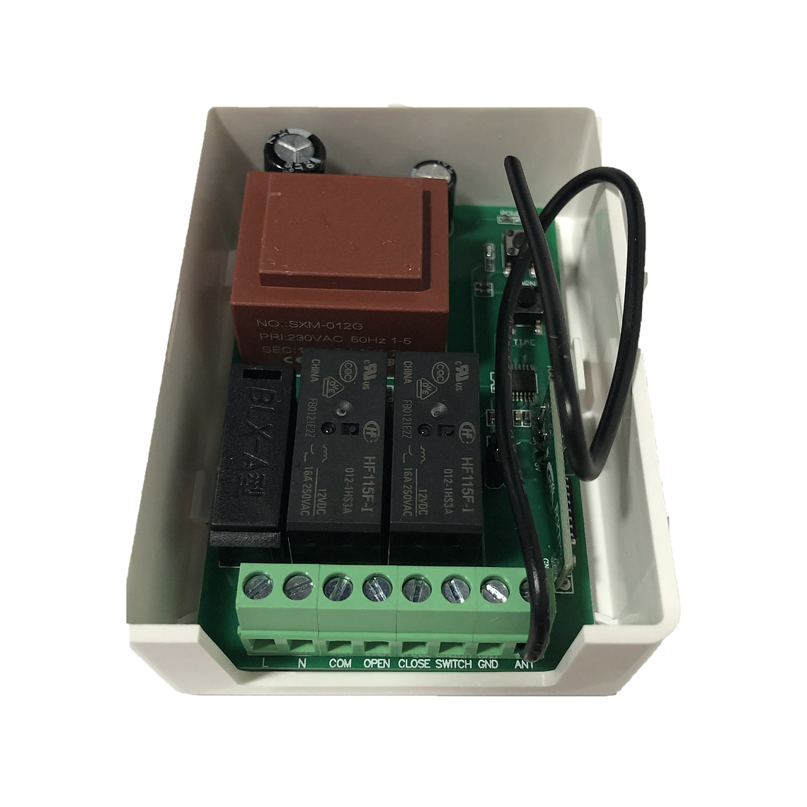 Central WiFi para Motor Central de Cortina Metálica con Aplicación Móvil y 2 Controles Remotos 4