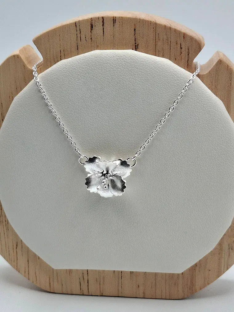 Collar Flor 1