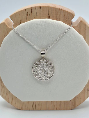 Collar Tetragrammaton