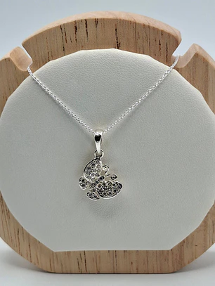 Collar Mariposa con destellos
