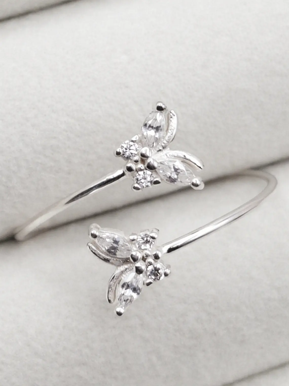 Anillo Mariposas Ajustable 1