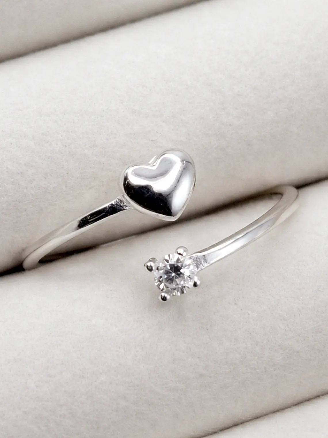 Anillo Corazón y punto de luz 1