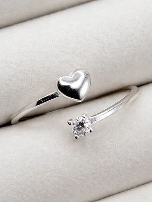 Anillo Corazón y punto de luz