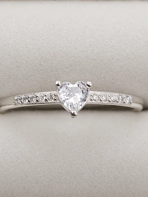 Anillo Corazón de luz