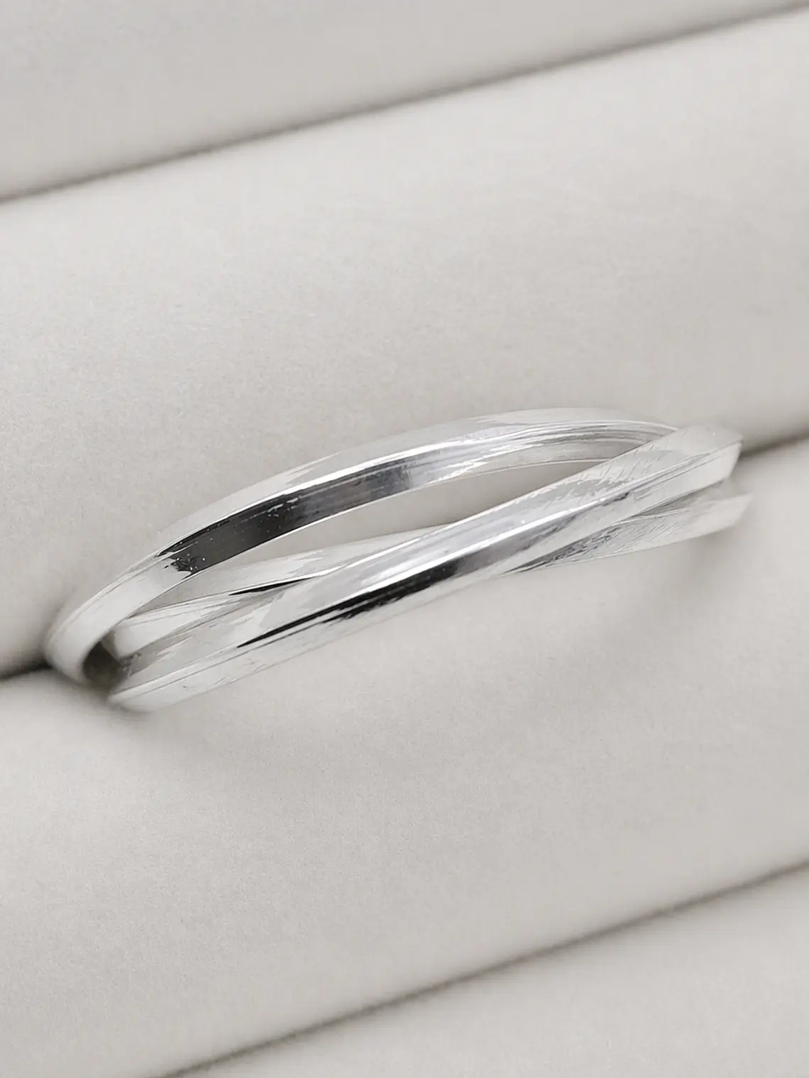 Anillo Triple Entrelazado 1