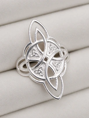 Anillo Nudo de Bruja Triquetas