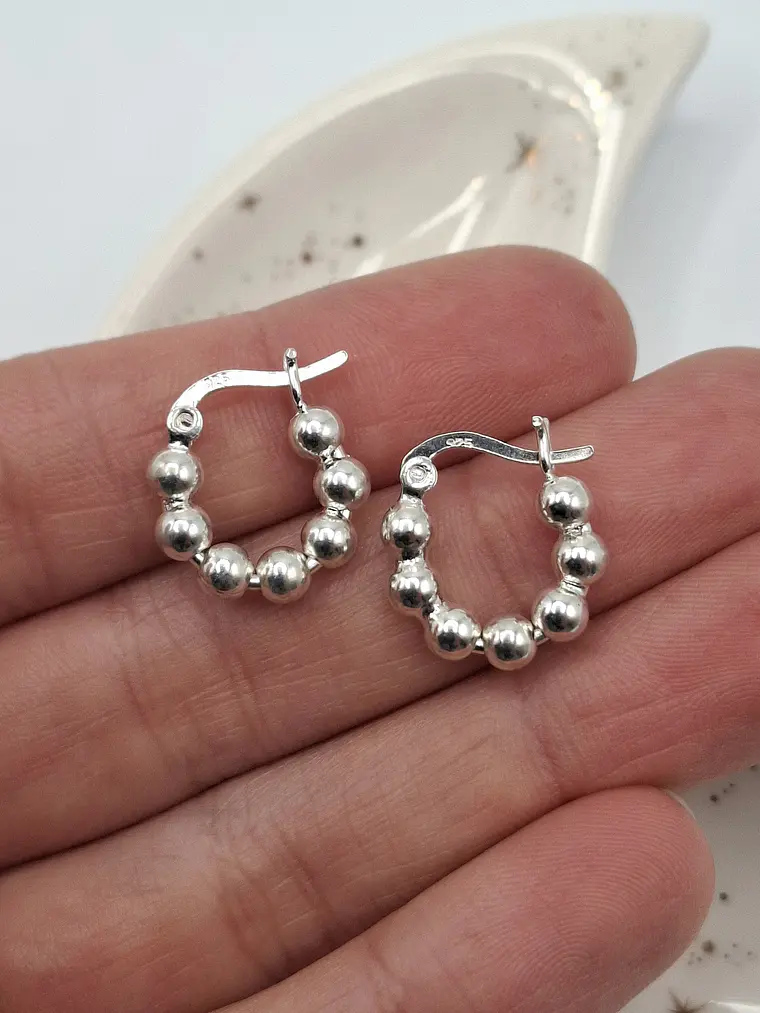 Argollas Mini Esferas 1