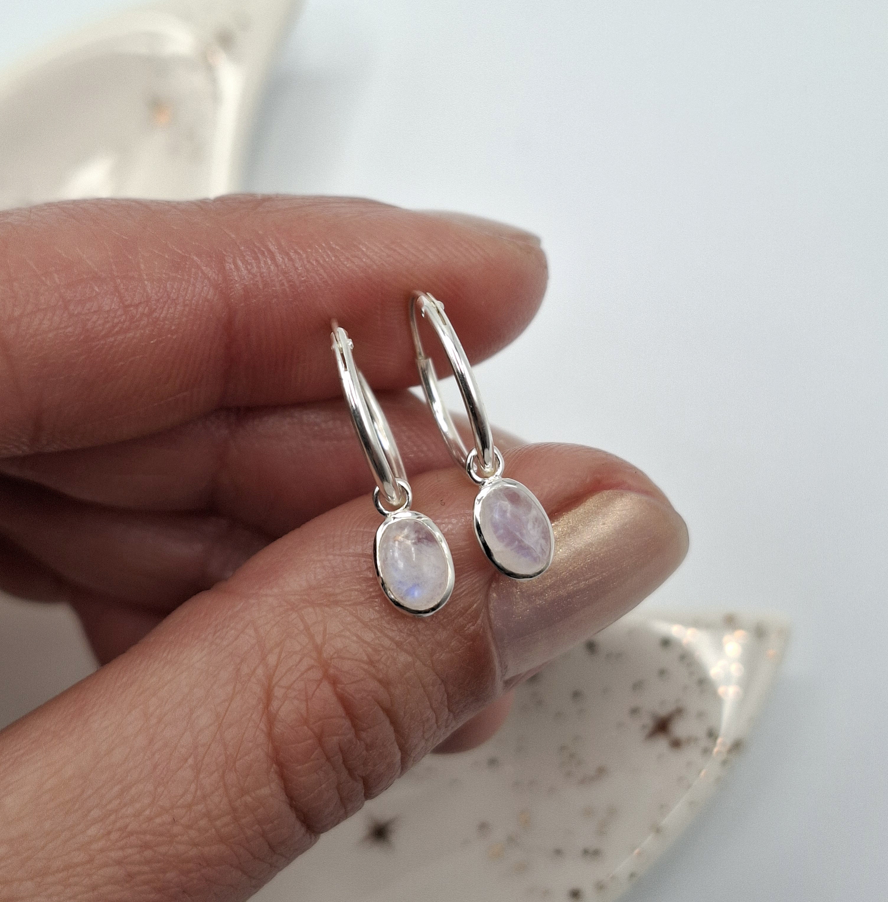 ANILLO SELAH PIEDRA LUNA - baño de plata