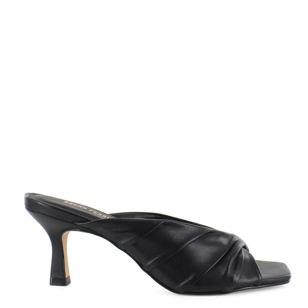 Bruno Ferrini Sandalias de cuero para dama CAR12603 1