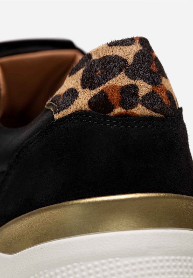 SNEAKERS WILD MIX Collection 6