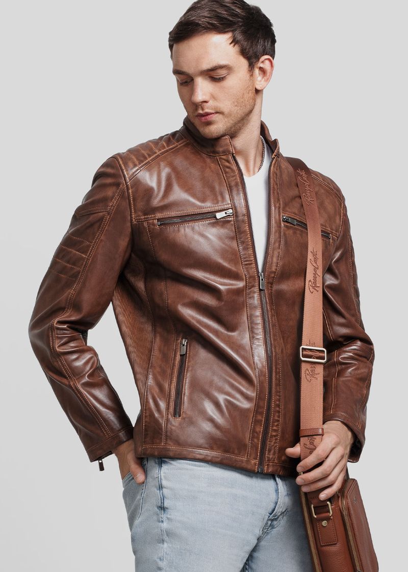 CASACA BOLT Design 4