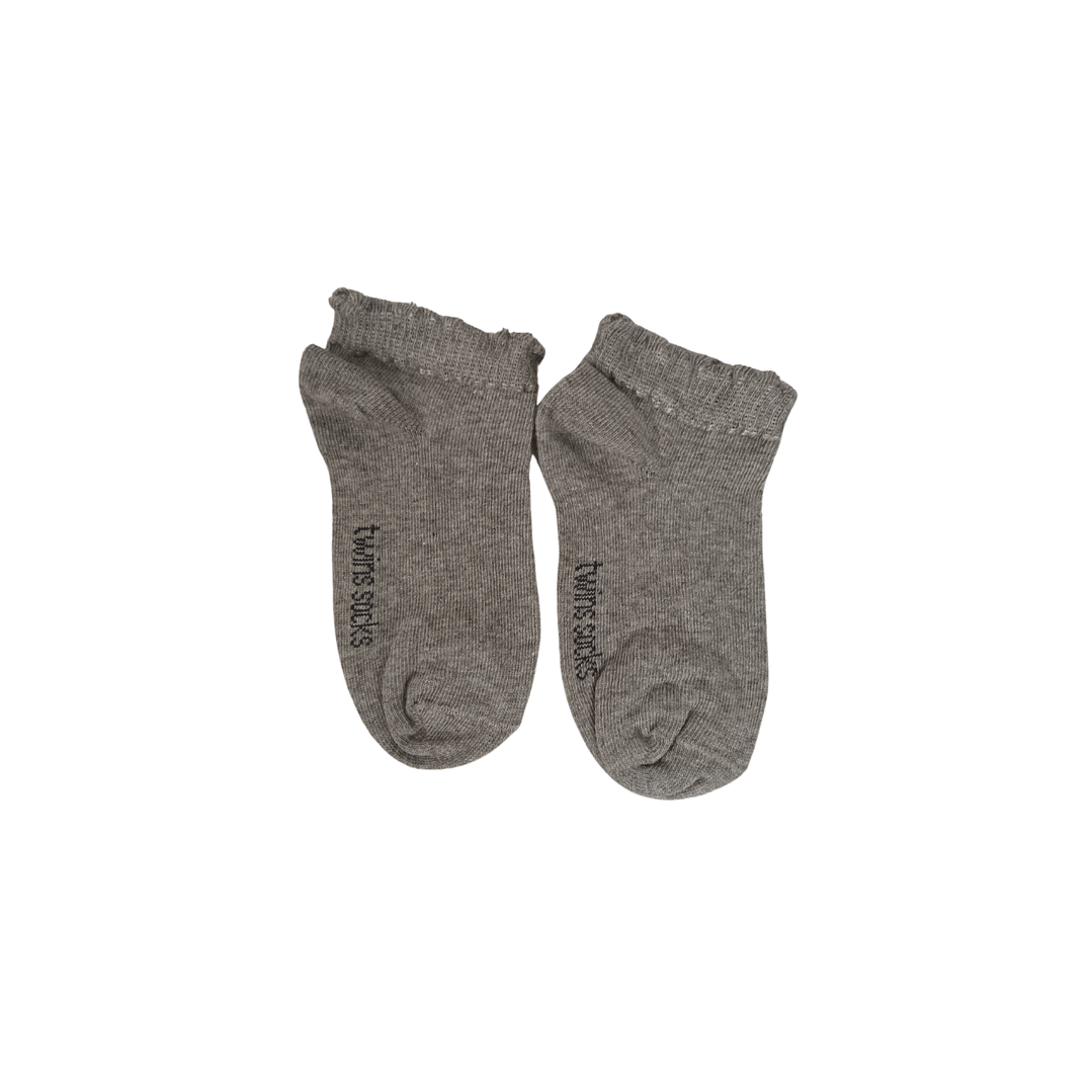 Pack 3 Soquetes Algodão Tam: 23-26 Criança com Folhos 2