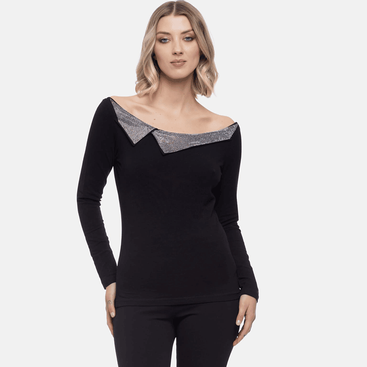 Camisola Preta Com Brilho CAMOMILLA 1