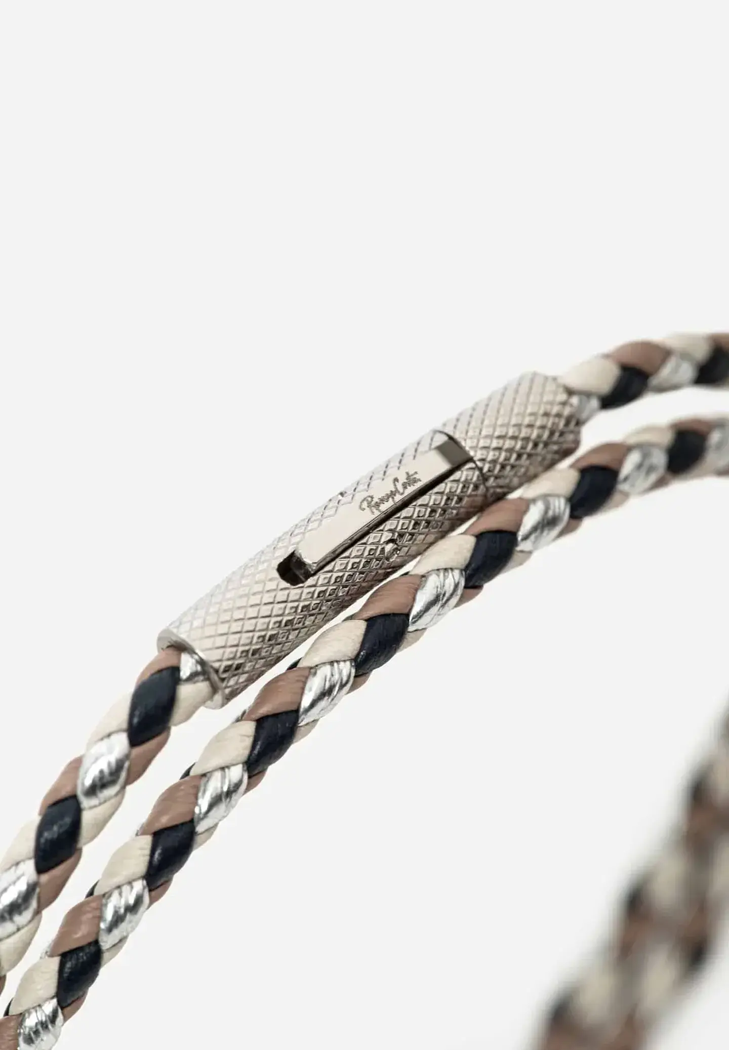 PULSERA MIX CUERO 4