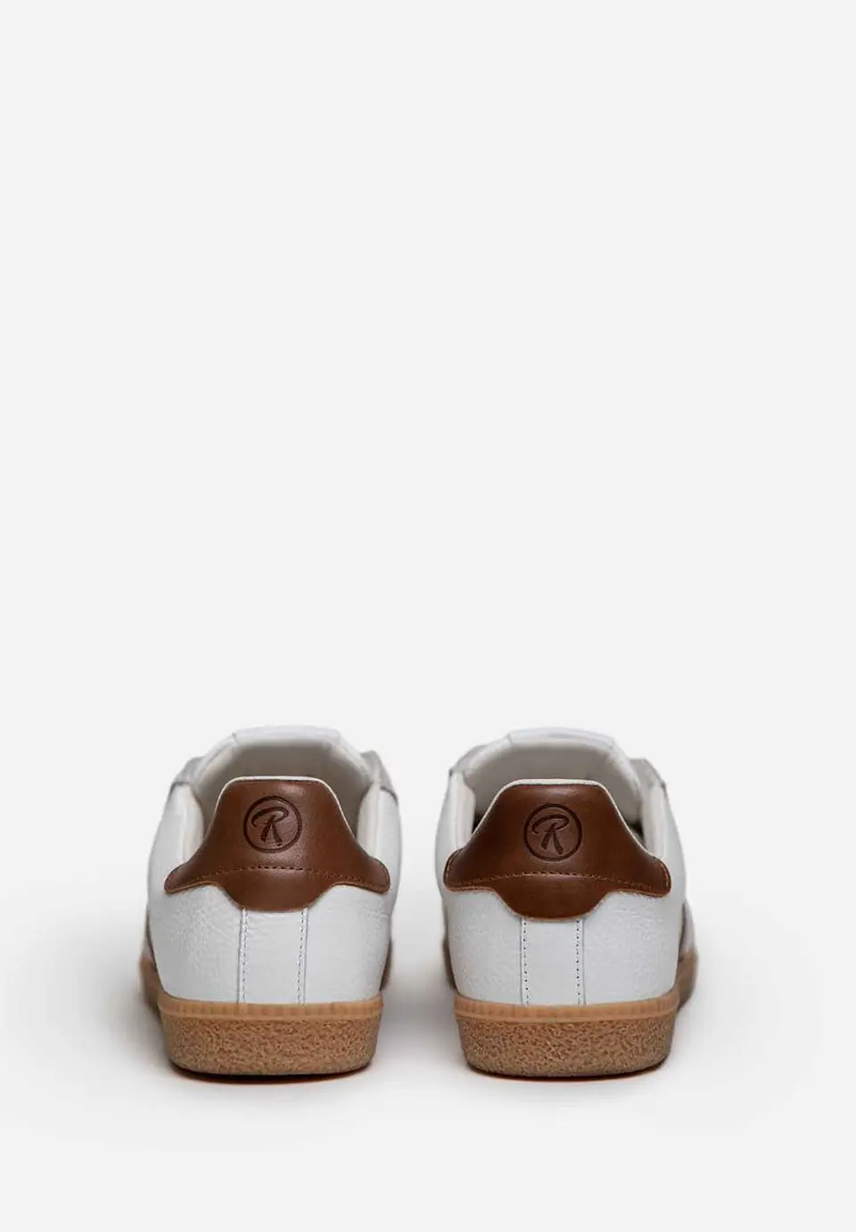 SNEAKERS AXIS Look 5