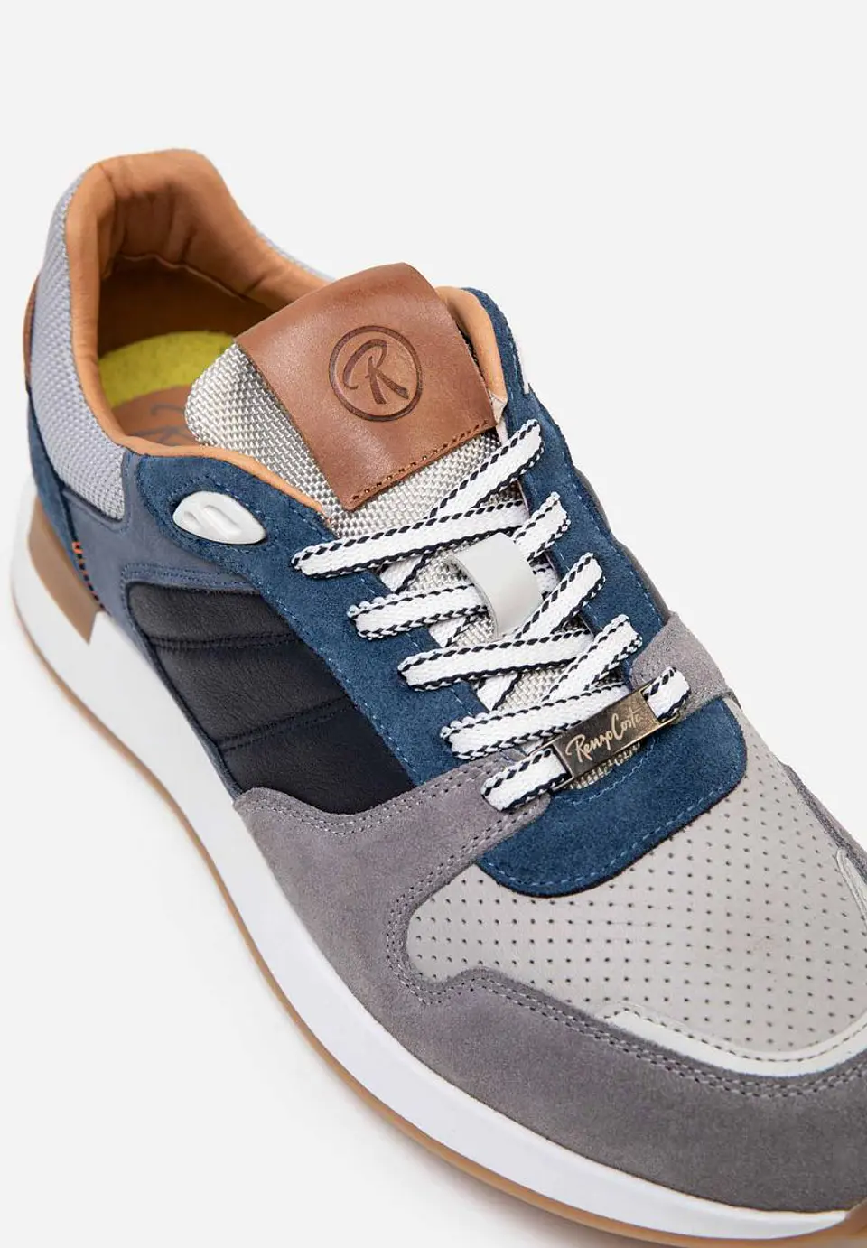 Classic SNEAKERS URBAN MOTION 4