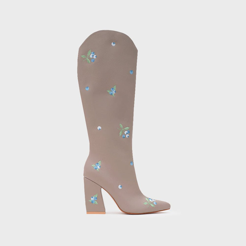 BOTA NINETTE BLUEBERRY CAFÉ 1