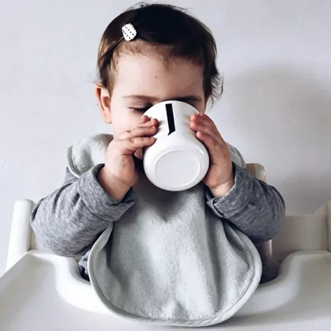 Babete médio Cinza Claro