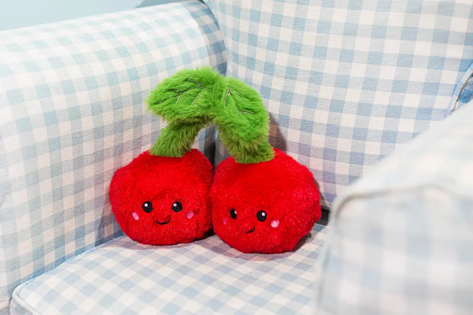 Peluche Cereja 2