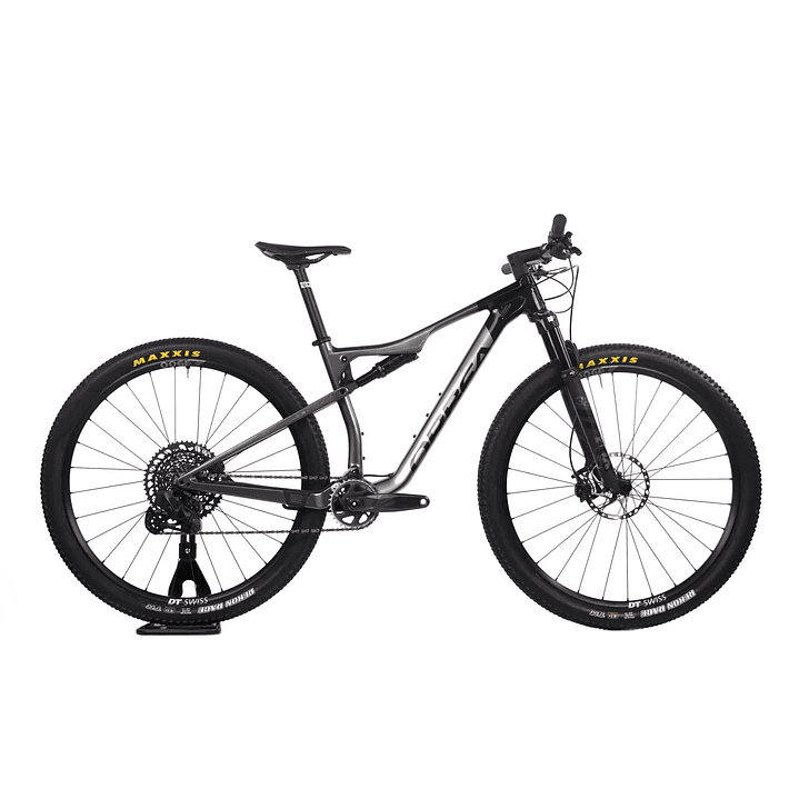 Orbea Oiz M11 AXS 1