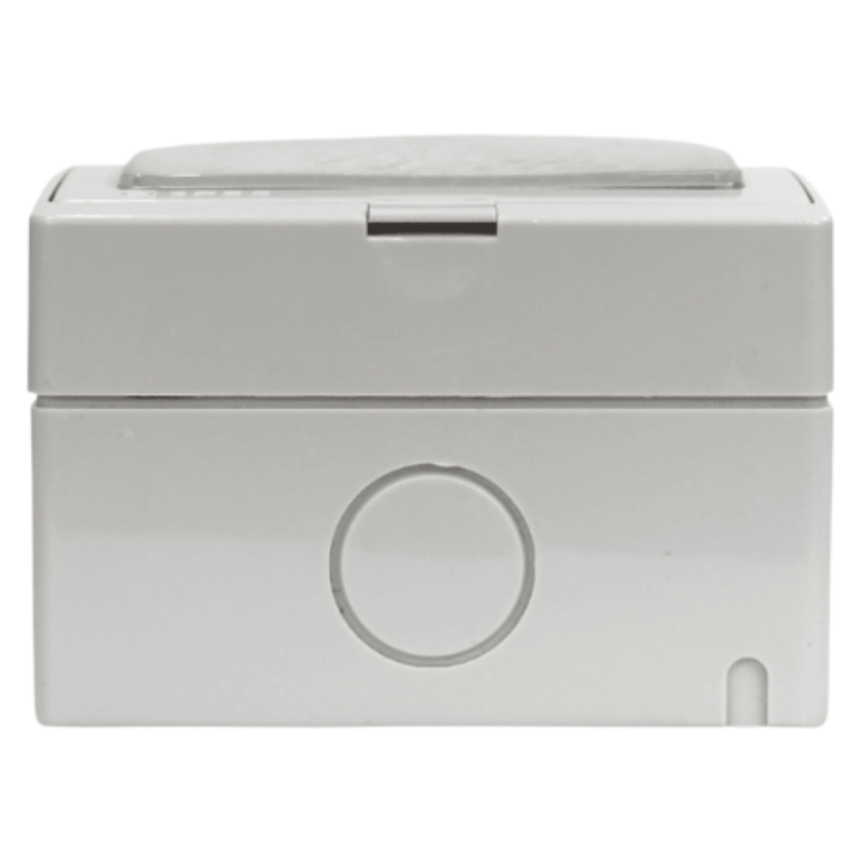 Hydrobox s/p Tomacorriente triple 10/16a Stanford 3