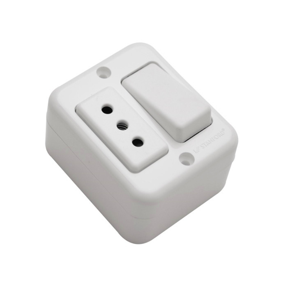 Casquete Enchufe Sobrepuesto 10 & 16A  Stanford 4