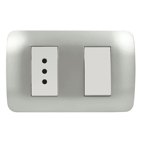 Interruptor 9/12 + Toma 10A 250V Blanco / Plata LEXO
