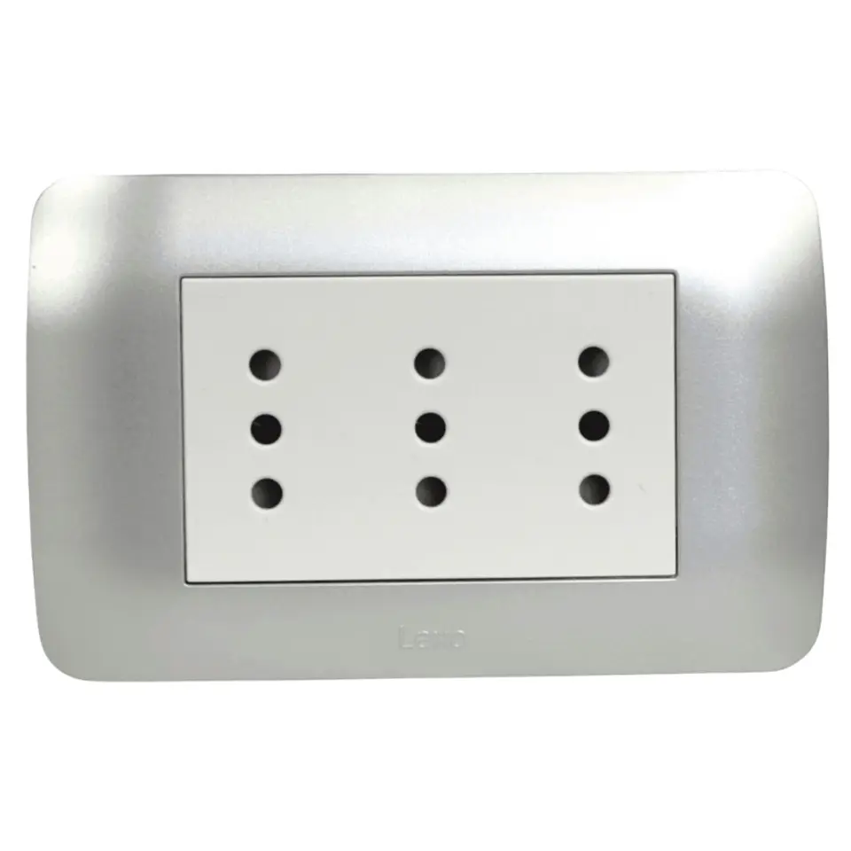 Toma Triple Compacto 10A 250V Blanco / Plata LEXO 2