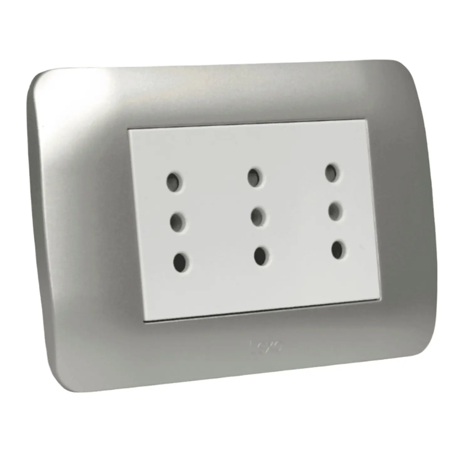 Toma Triple Compacto 10A 250V Blanco / Plata LEXO 1