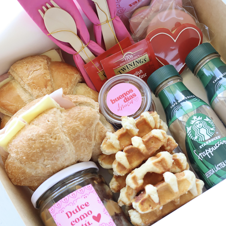 Desayuno Premium Doble – San Valentín - Entrega exclusiva 14 de febrero 2026 3