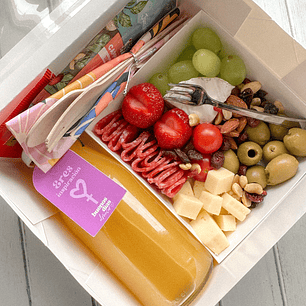 💜 Box Mini Picoteo Día de la Mujer – Edición 8M 💜