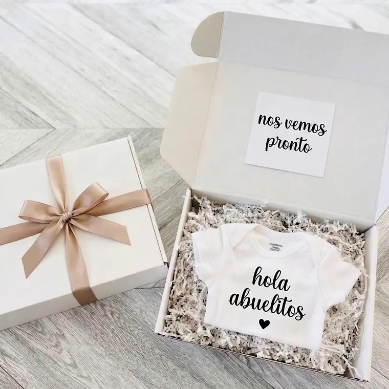 Body Bebé Personalizado Anuncio Embarazo 👶 | Nombre o Mensaje + Caja Regalo 1