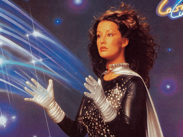 Dee D. Jackson. Estética retro futurista, disco espacial y moda sci-fi de los años 70