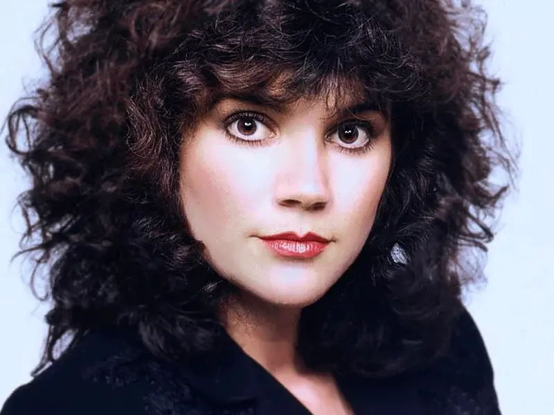 Linda Ronstadt: la voz que lo cantó todo (y todavía suena vigente)