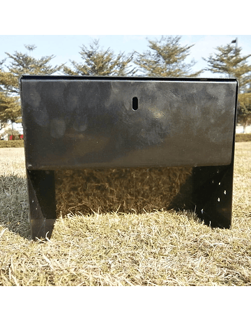 Caja con péndulos para tiro al blanco