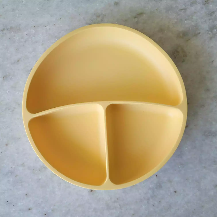 Plato Divisiones con Tapa 4