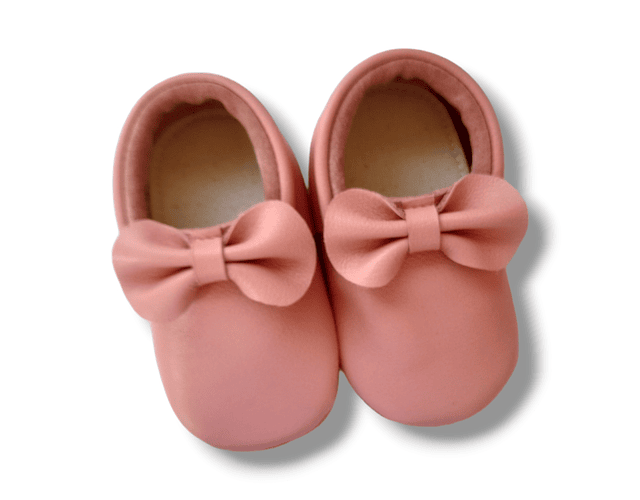 Moccs rosita cuero rosa con antideslizante