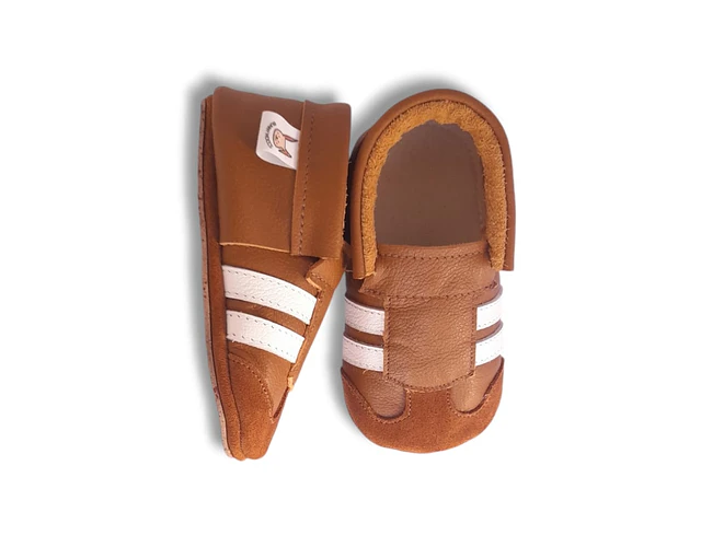 Moccs zapatillas habano