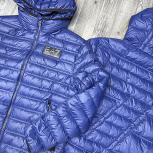 CHAQUETA EA7