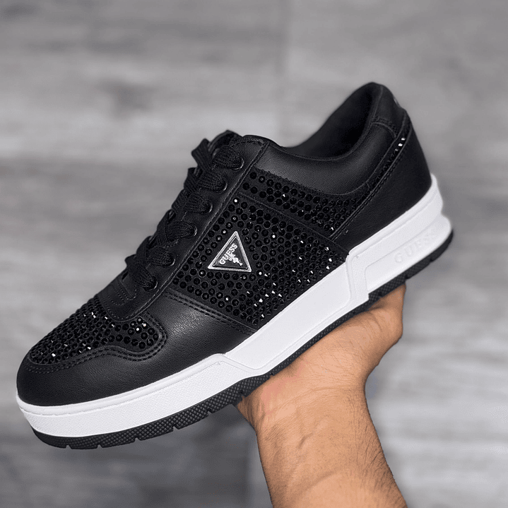 ZAPATILLAS GUESS 1