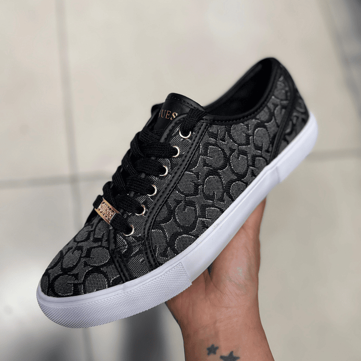 ZAPATILLAS GUESS 1