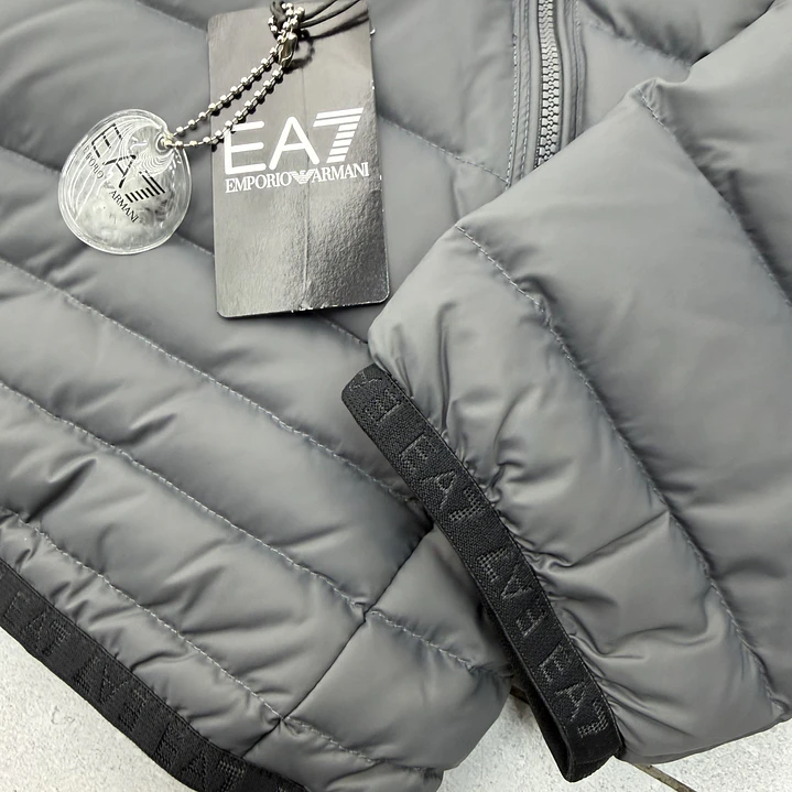 CHAQUETA EA7 3