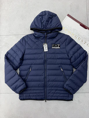 CHAQUETA EA7