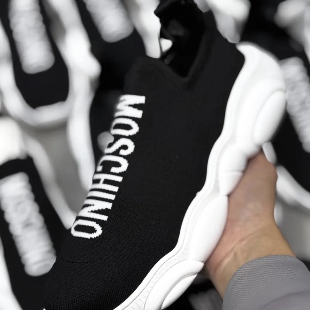 ZAPATILLAS MOSCHINO 1