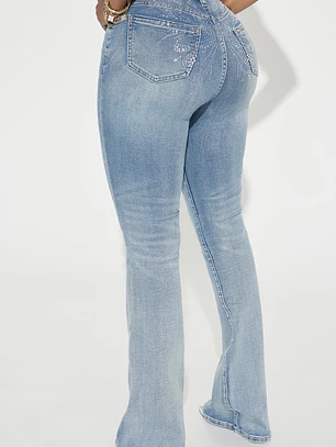 JEANS FASHION NOVA