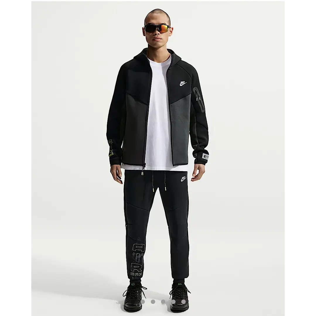 CONJUNTO NIKE TECH 1