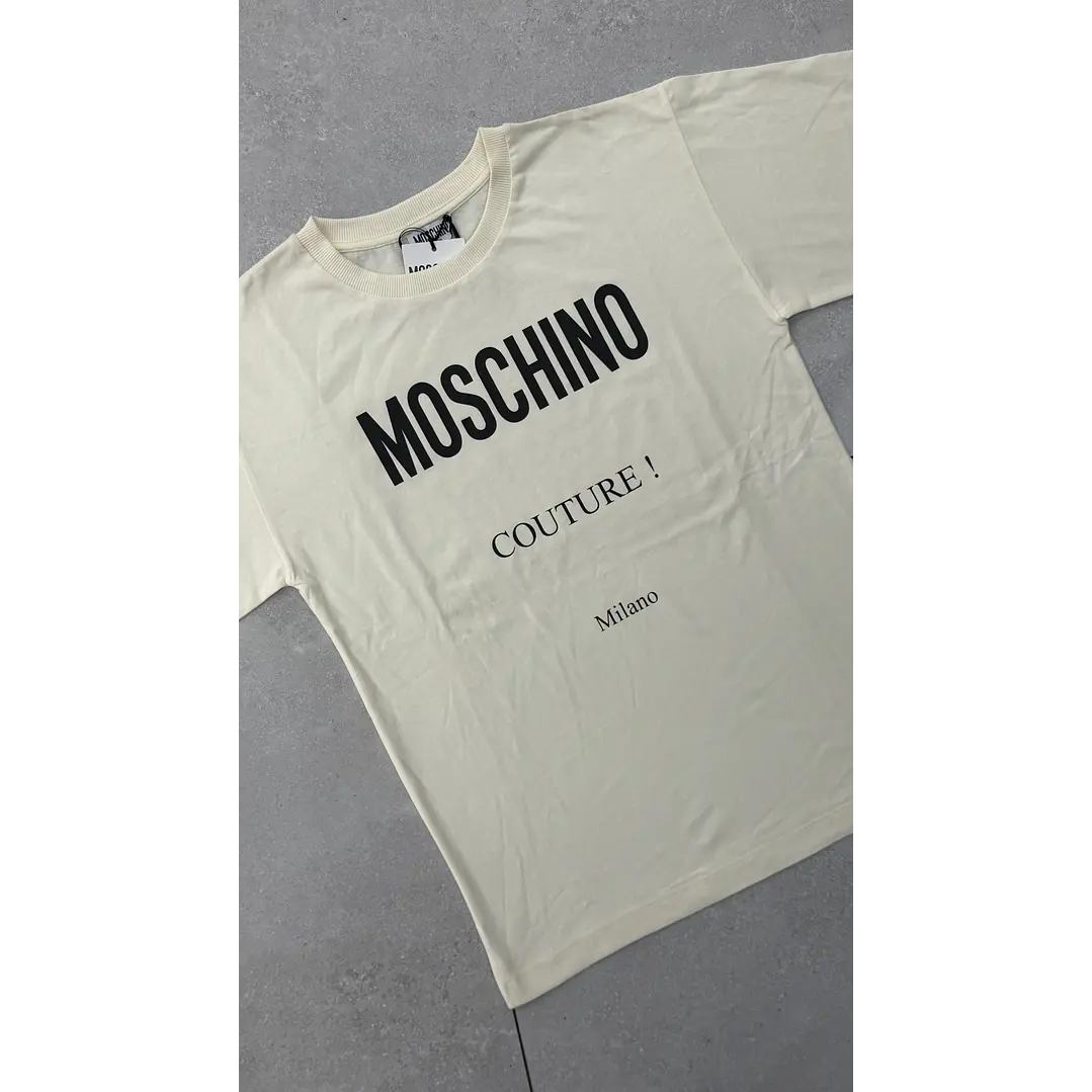 POLERA MOSCHINO 1