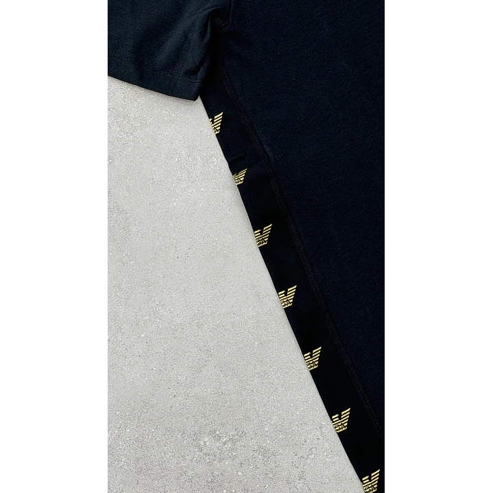 POLERA EMPORIO ARMANI 2