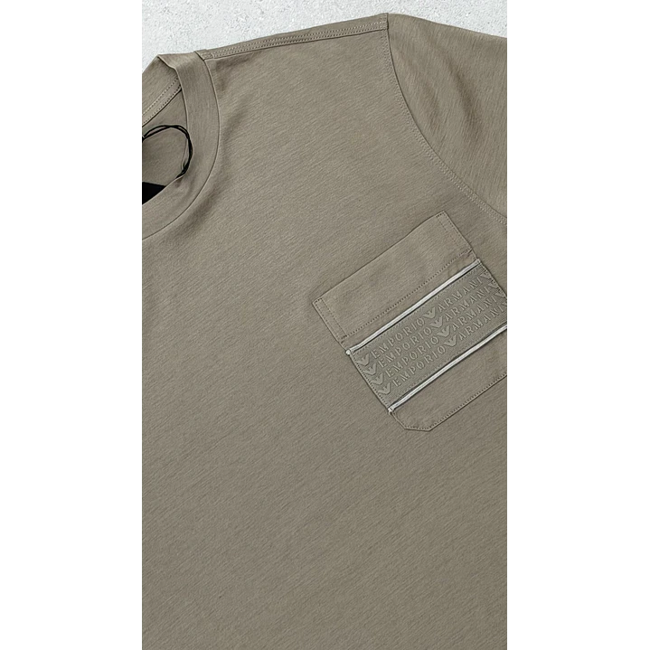 POLERA EMPORIO ARMANI 2